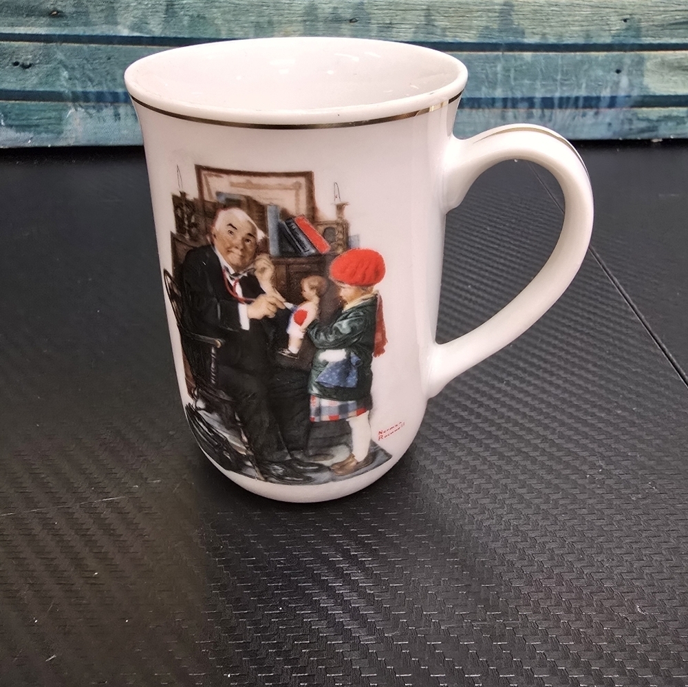 Vintage 1929 Ceramic The Saturday Evening Post Norman Rockwell Cup